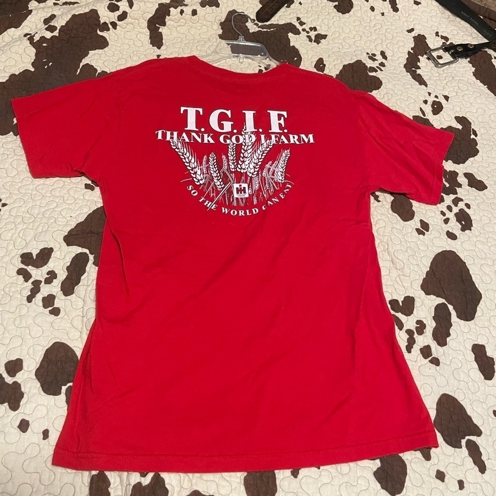 Men’s Size Large Thank God I Farm Case IH T-Shirt